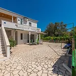 House Marin Vinišće