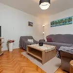 Casa de Férias House Marin Vinišće