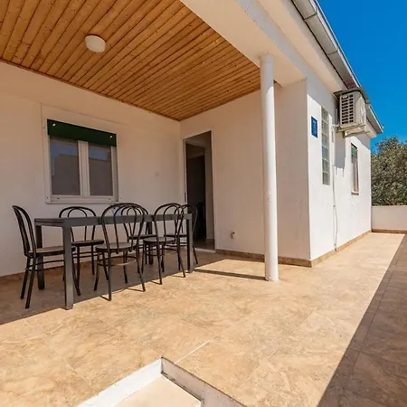 House Marin * Vinišće