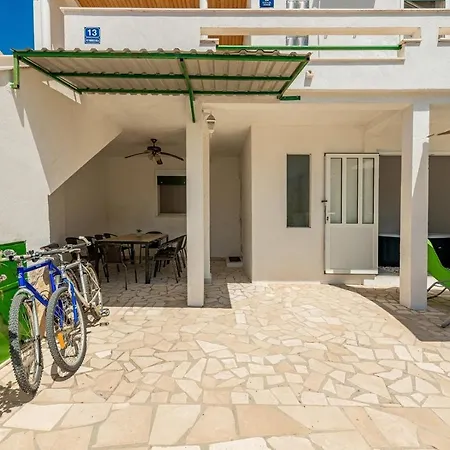House Marin Casa de Férias Vinišće